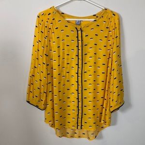*3/$15 Cute Yellow Top w/Camera Print 3/4 Sleeves Sz XL